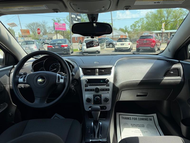 Chevrolet Malibu 1LT 2010