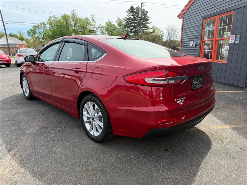Ford Fusion SE 2020