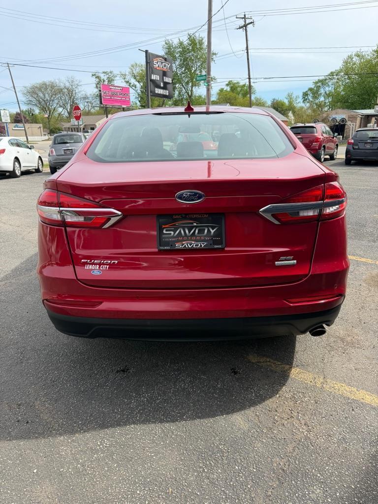 Ford Fusion SE 2020