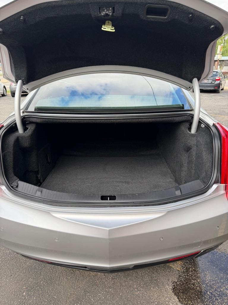 Cadillac XTS Premium 2013