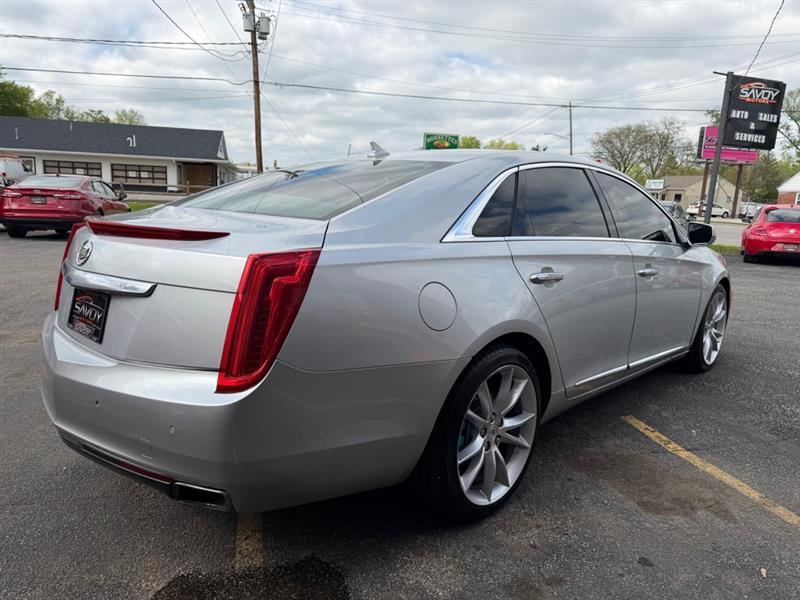 Cadillac XTS Premium 2013