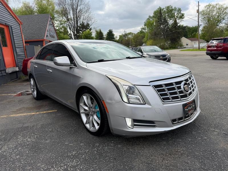 Cadillac XTS Premium 2013