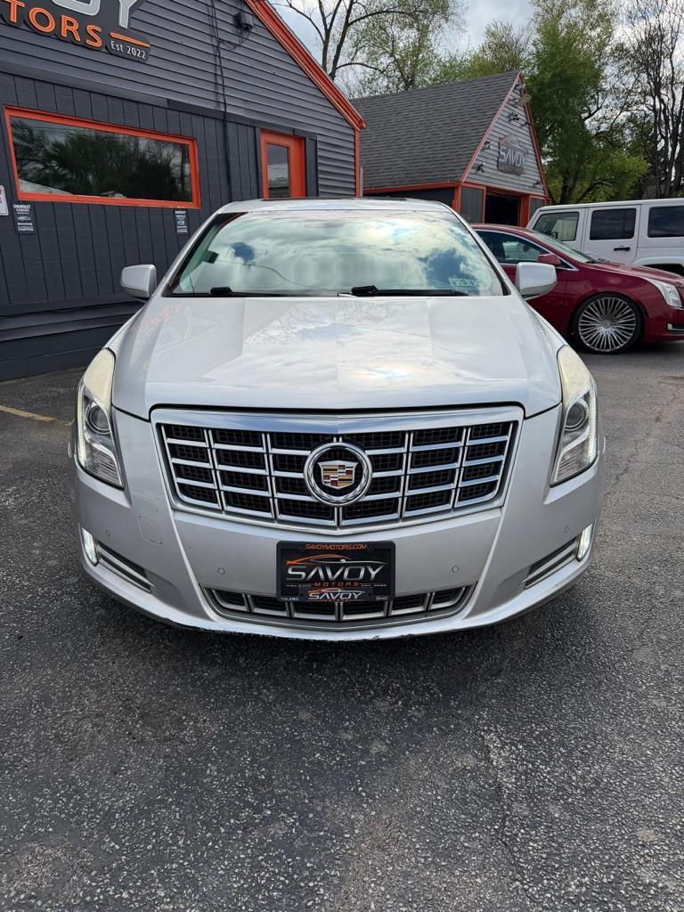 Cadillac XTS Premium 2013