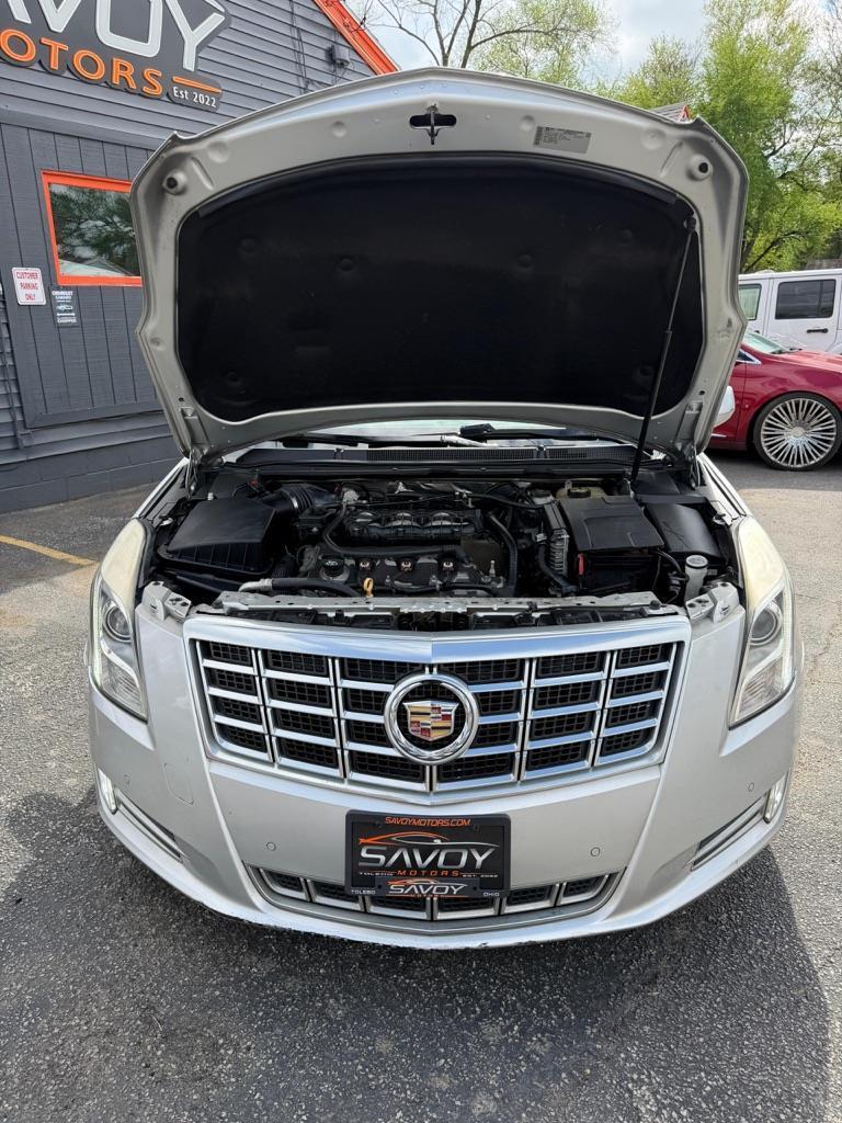 Cadillac XTS Premium 2013
