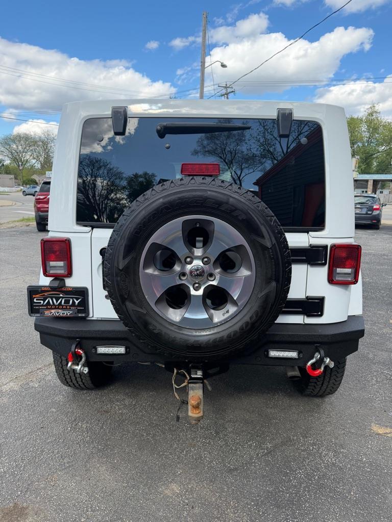 Jeep Wrangler Unlimited Sahara 4WD 2017