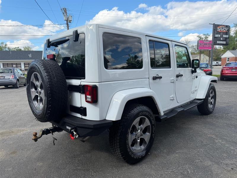 Jeep Wrangler Unlimited Sahara 4WD 2017