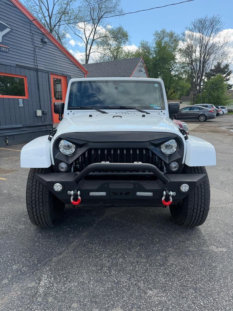 Jeep Wrangler Unlimited Sahara 4WD 2017