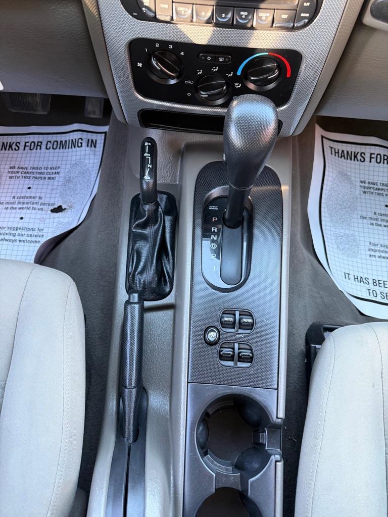 Jeep Liberty Sport 4WD 2006