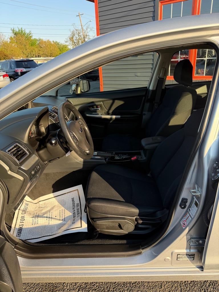 Subaru Impreza 2.0i Premium PZEV 5-Door 2015