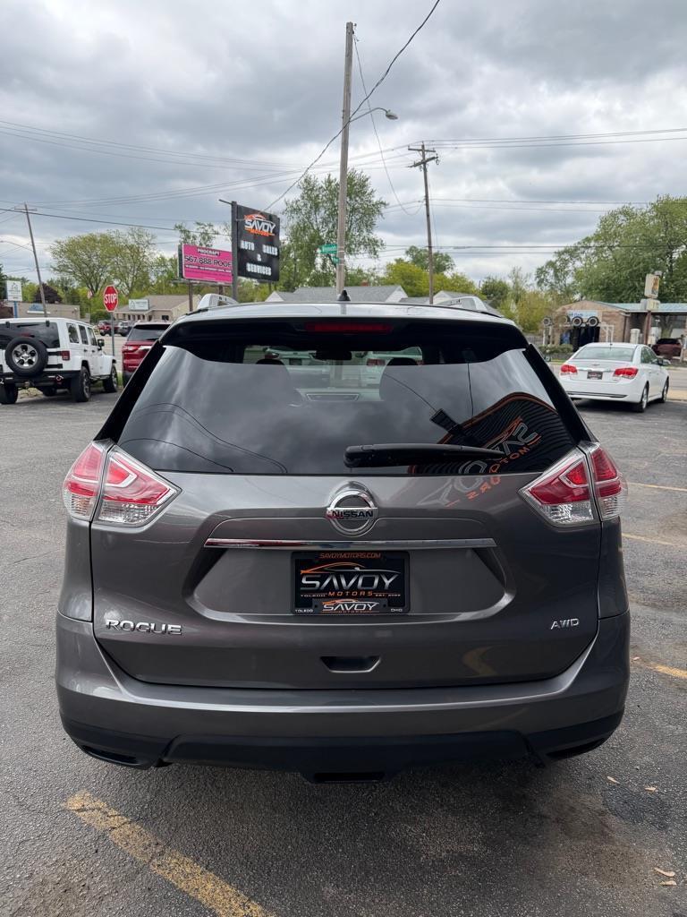 Nissan Rogue S AWD 2016
