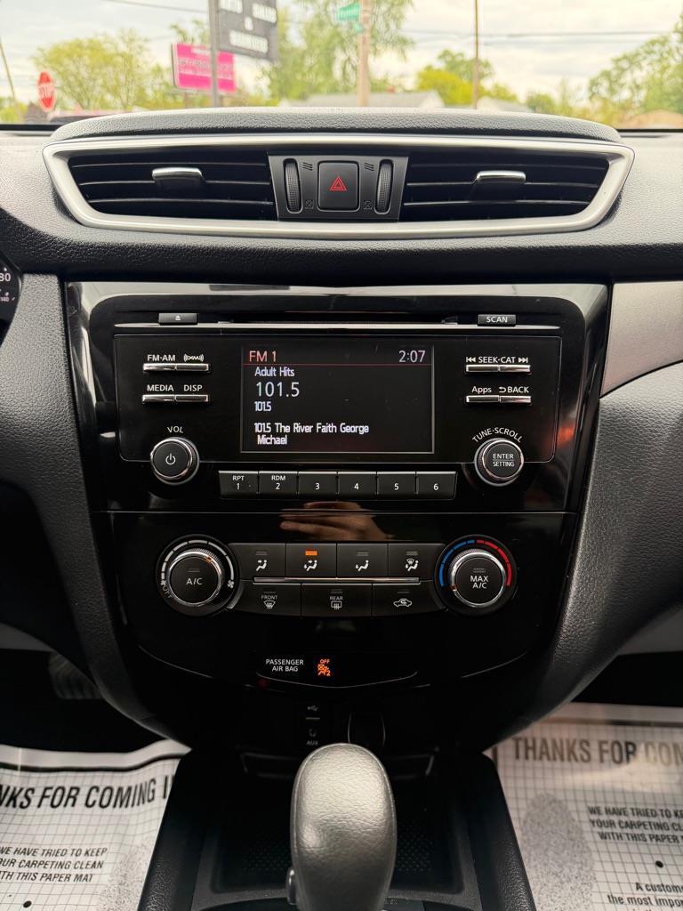 Nissan Rogue S AWD 2016
