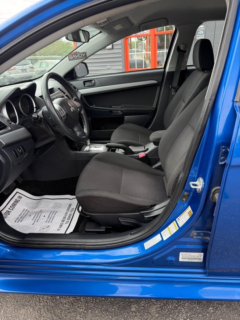Mitsubishi Lancer Sportback ES 2011