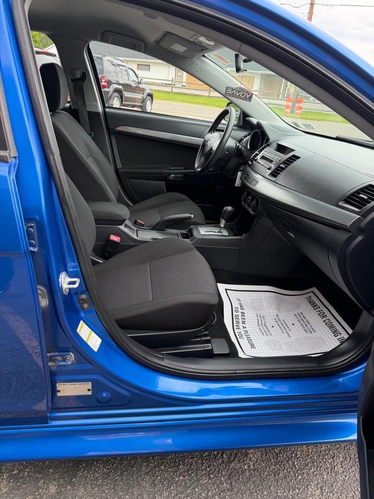 Mitsubishi Lancer Sportback ES 2011