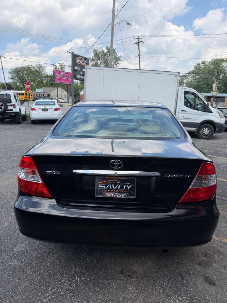 Toyota Camry LE 2003