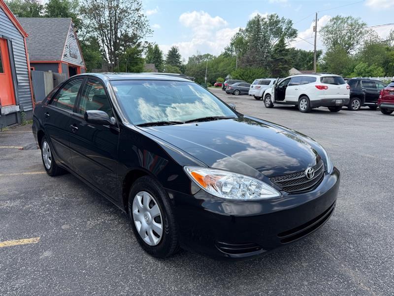 Toyota Camry LE 2003