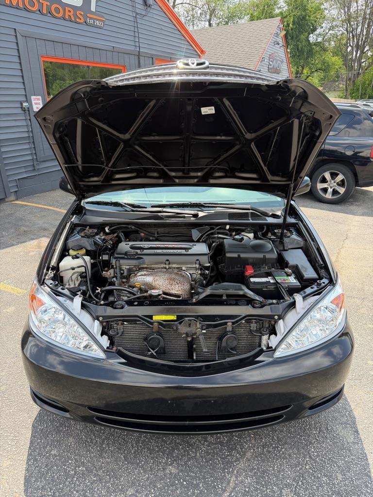 Toyota Camry LE 2003