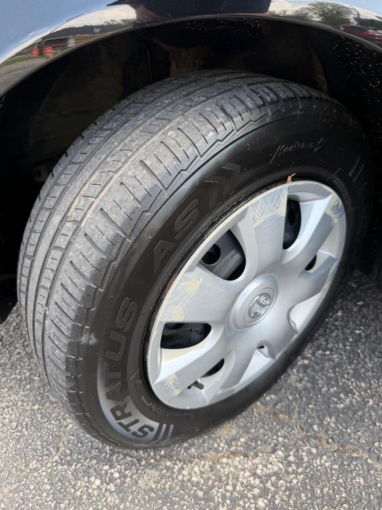 Toyota Camry LE 2003