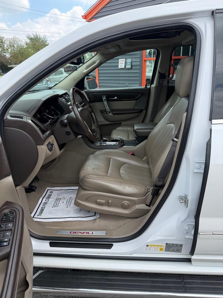 GMC Acadia Denali AWD 2016
