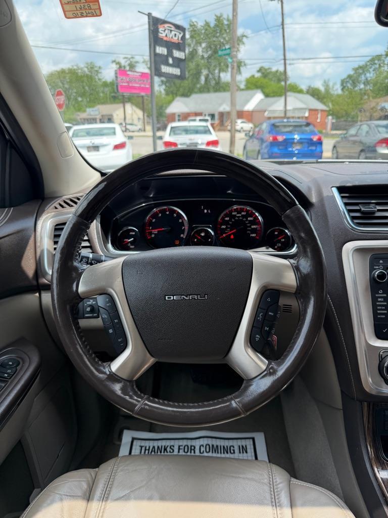 GMC Acadia Denali AWD 2016