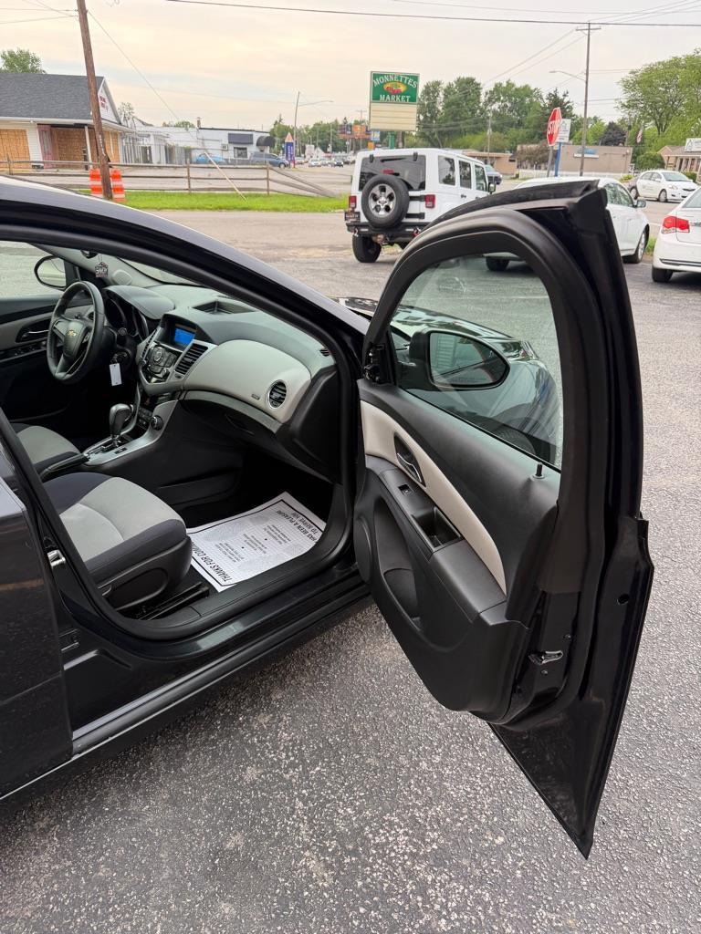 Chevrolet Cruze LS Auto 2014