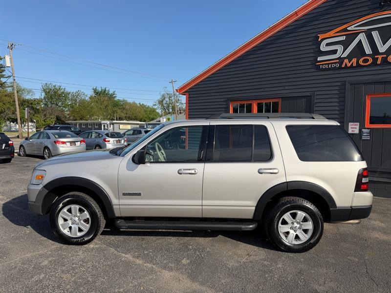 Ford Explorer XLT 4.0L 4WD 2007
