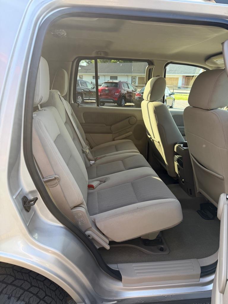 Ford Explorer XLT 4.0L 4WD 2007