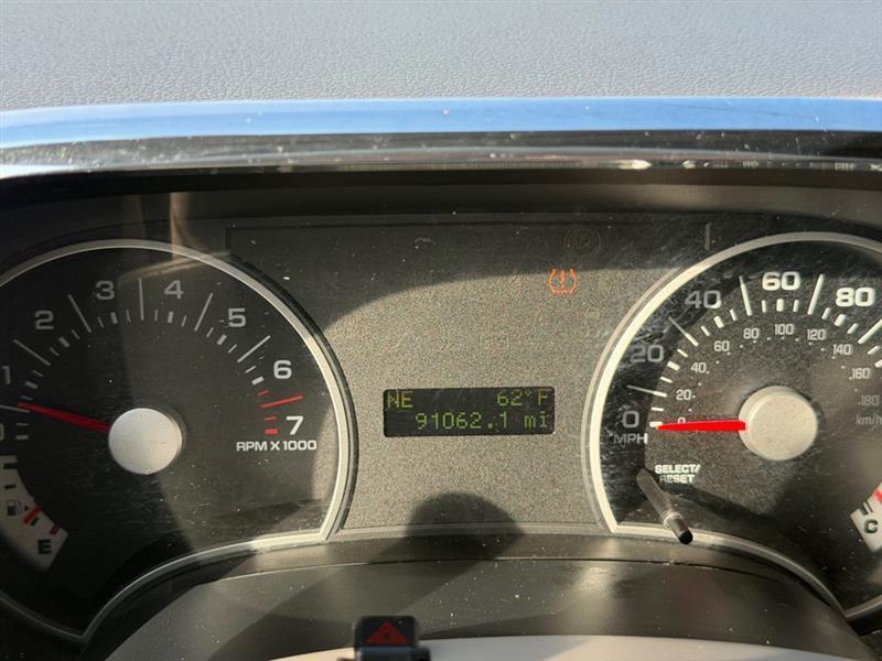 Ford Explorer XLT 4.0L 4WD 2007