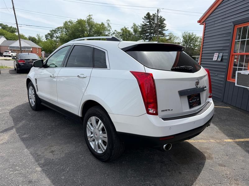 Cadillac SRX Luxury AWD 2012