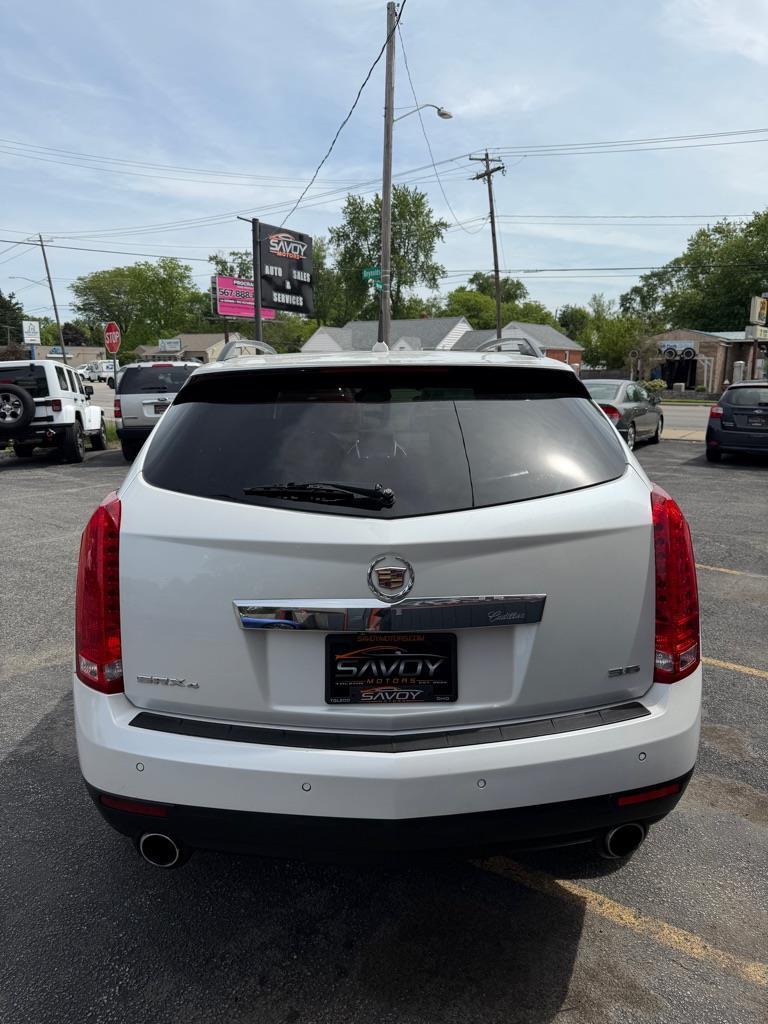 Cadillac SRX Luxury AWD 2012