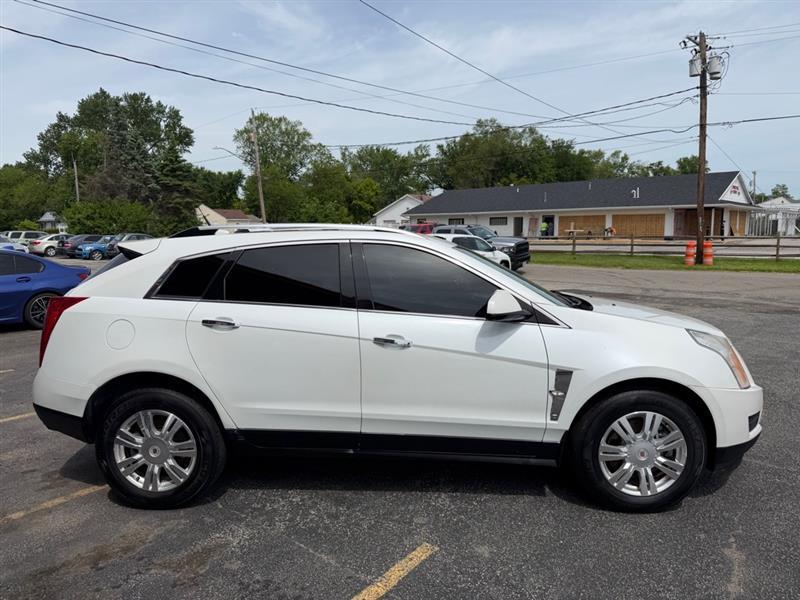 Cadillac SRX Luxury AWD 2012
