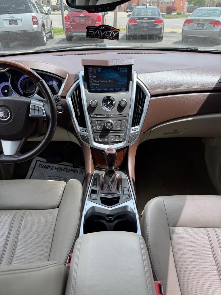 Cadillac SRX Luxury AWD 2012