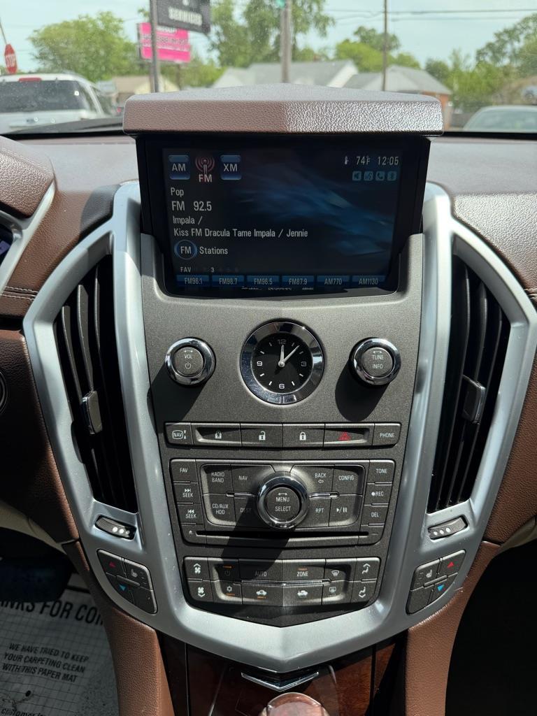 Cadillac SRX Luxury AWD 2012