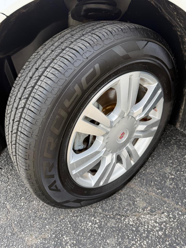 Cadillac SRX Luxury AWD 2012