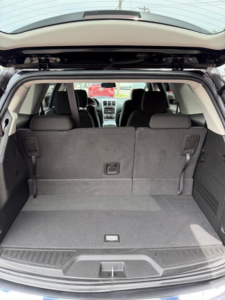 GMC Acadia SLE-2 FWD 2011
