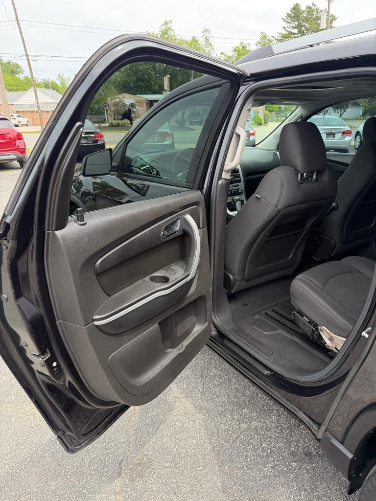 GMC Acadia SLE-2 FWD 2011