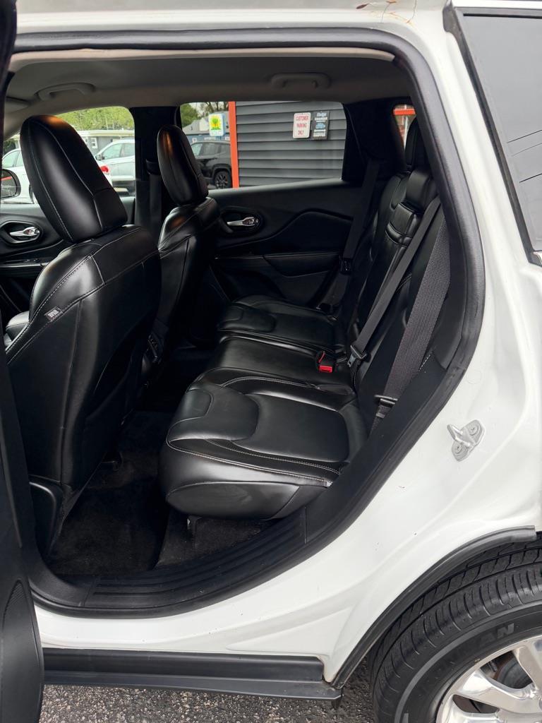 Jeep Cherokee Limited 4WD 2015
