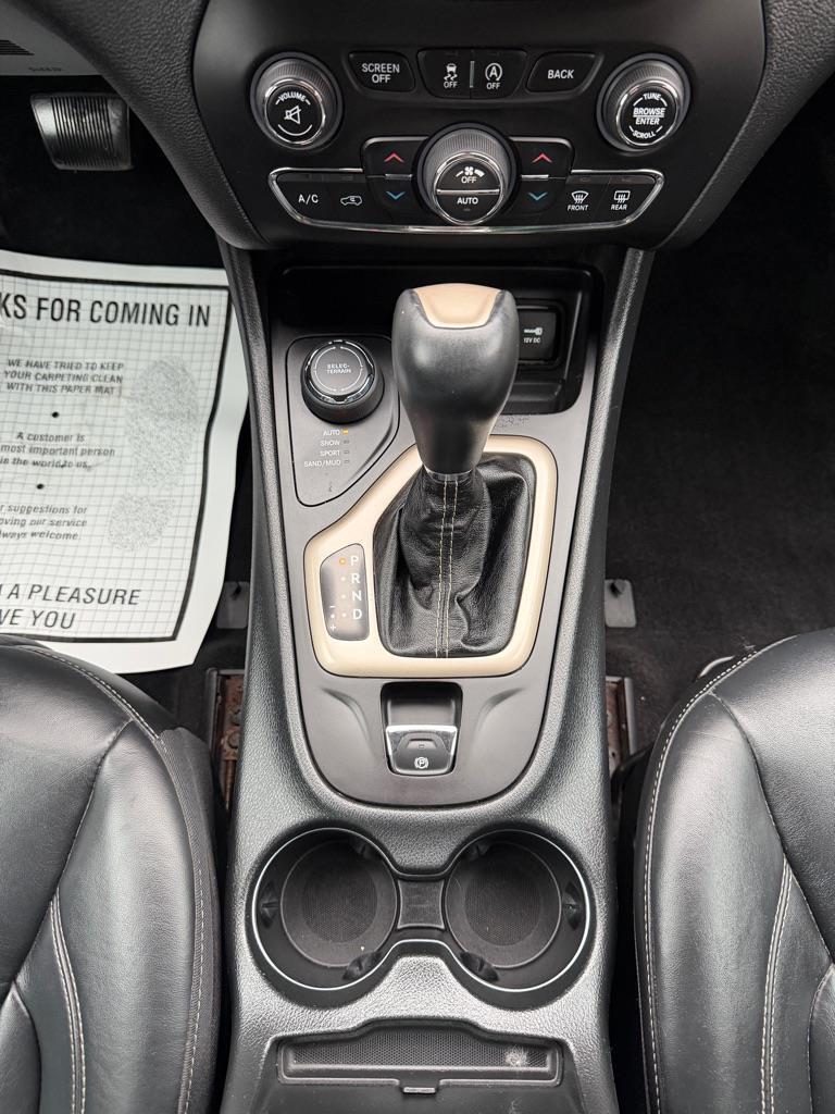 Jeep Cherokee Limited 4WD 2015