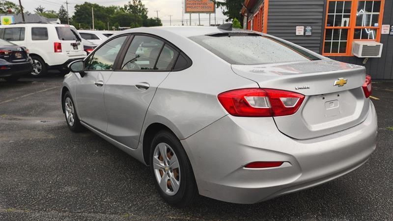 Chevrolet Cruze LS Auto 2016