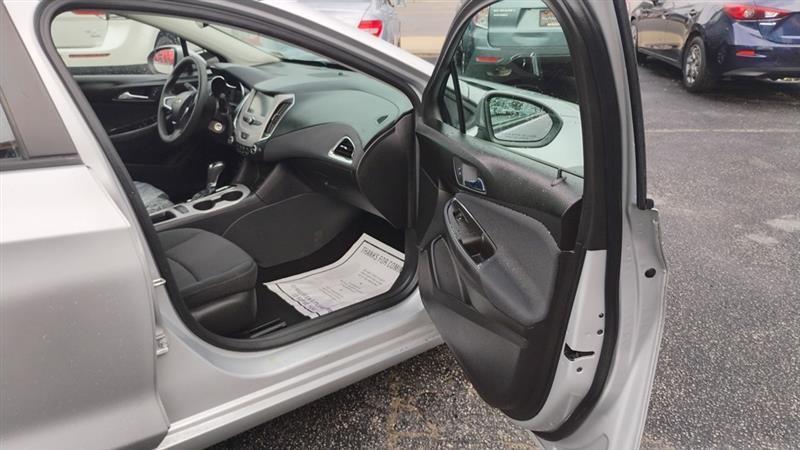 Chevrolet Cruze LS Auto 2016
