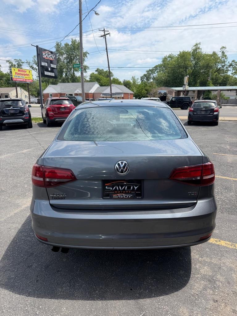 Volkswagen Jetta 1.4T S 6A 2018