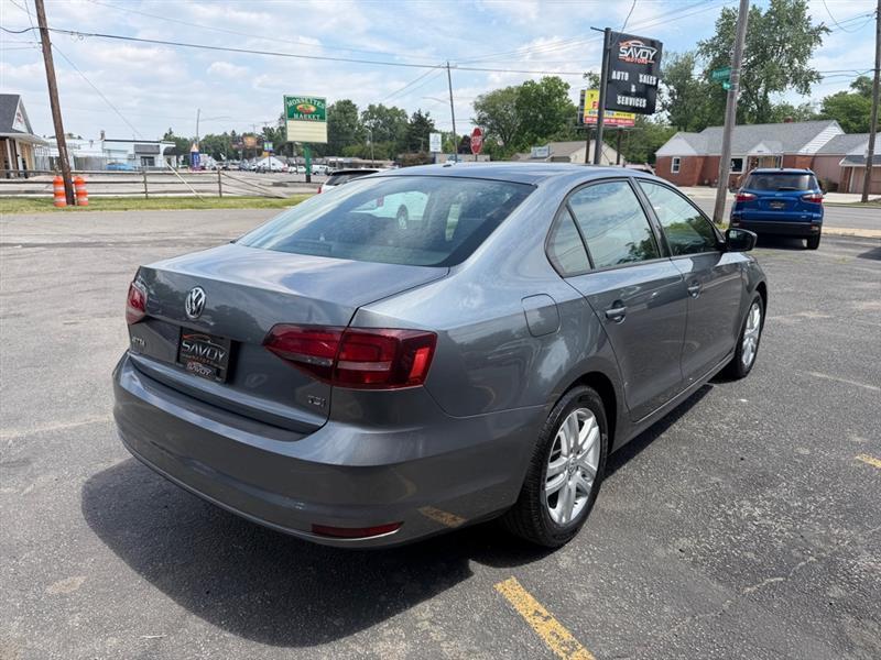 Volkswagen Jetta 1.4T S 6A 2018
