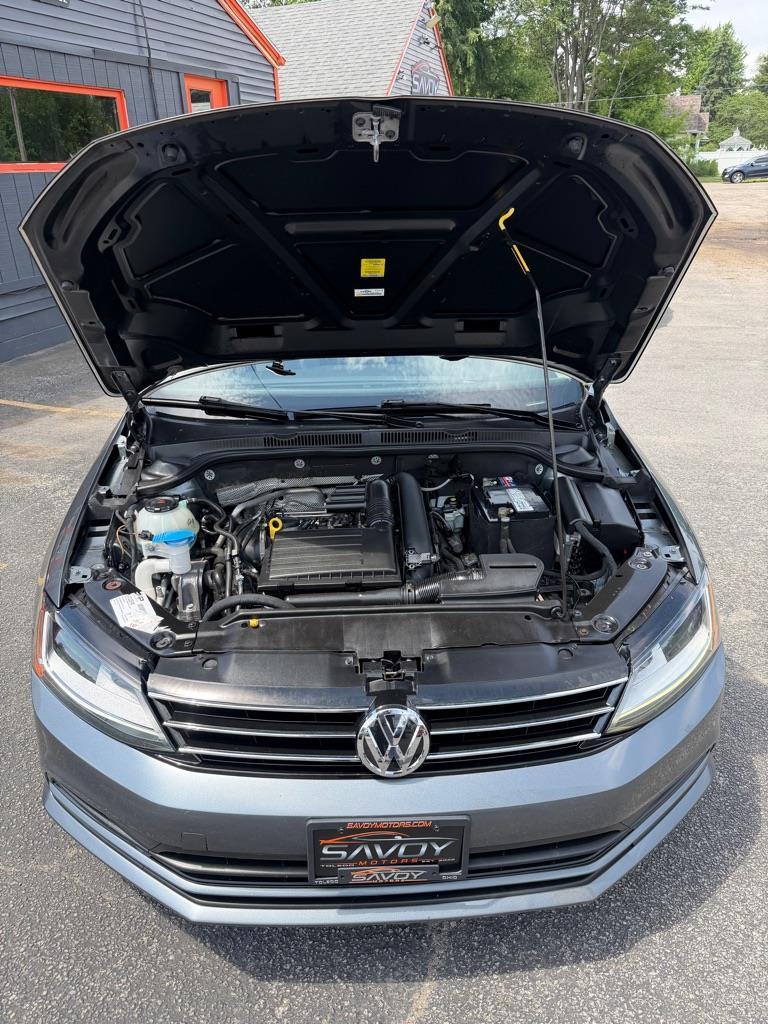 Volkswagen Jetta 1.4T S 6A 2018