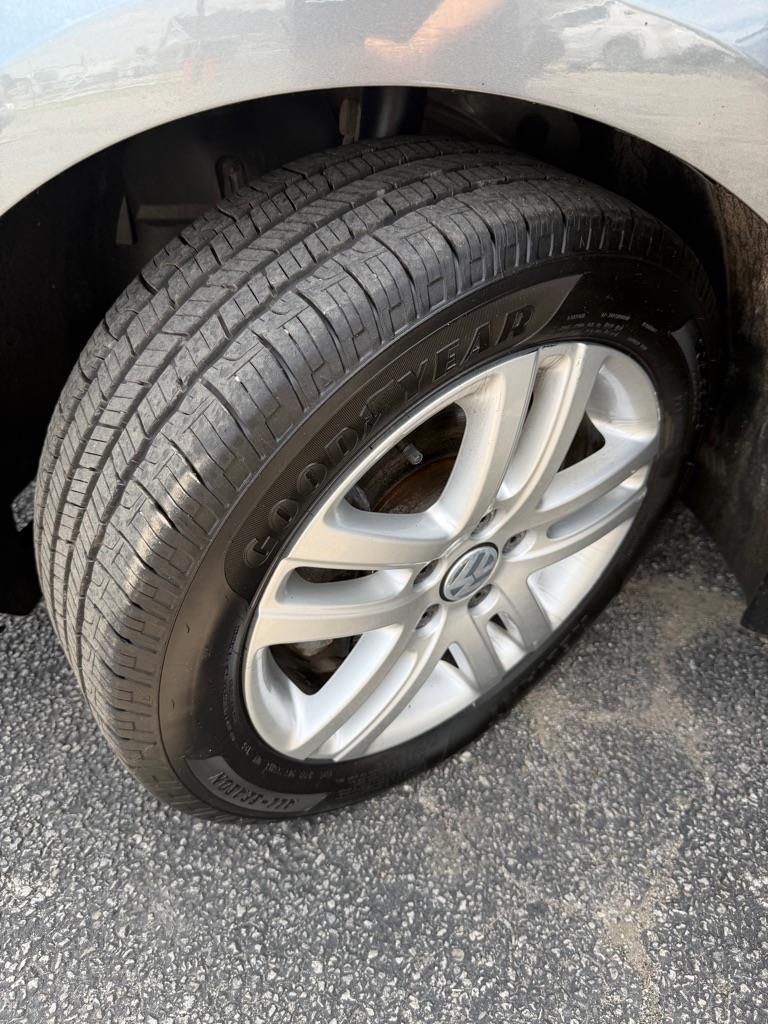 Volkswagen Jetta 1.4T S 6A 2018