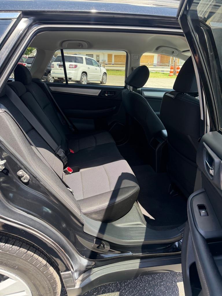Subaru Outback 2.5i Premium 2015