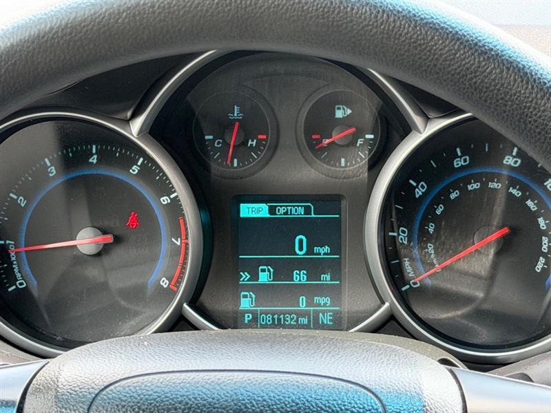 Chevrolet Cruze LS Auto 2013