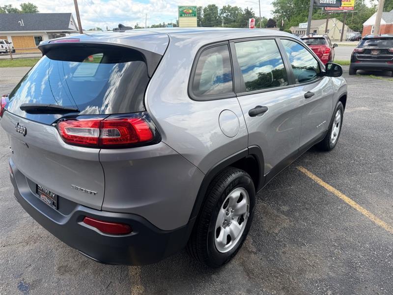 Jeep Cherokee Sport 4WD 2016