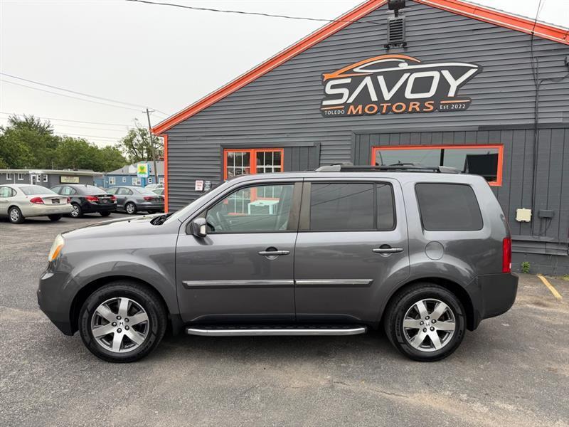 Honda Pilot Touring 4WD 5-Spd AT with DVD 2014
