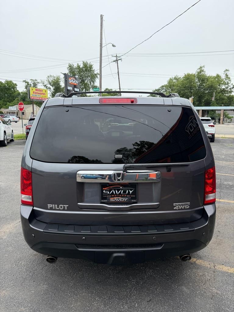 Honda Pilot Touring 4WD 5-Spd AT with DVD 2014