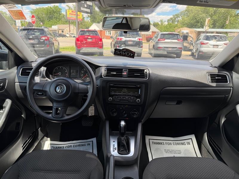 Volkswagen Jetta S 2014