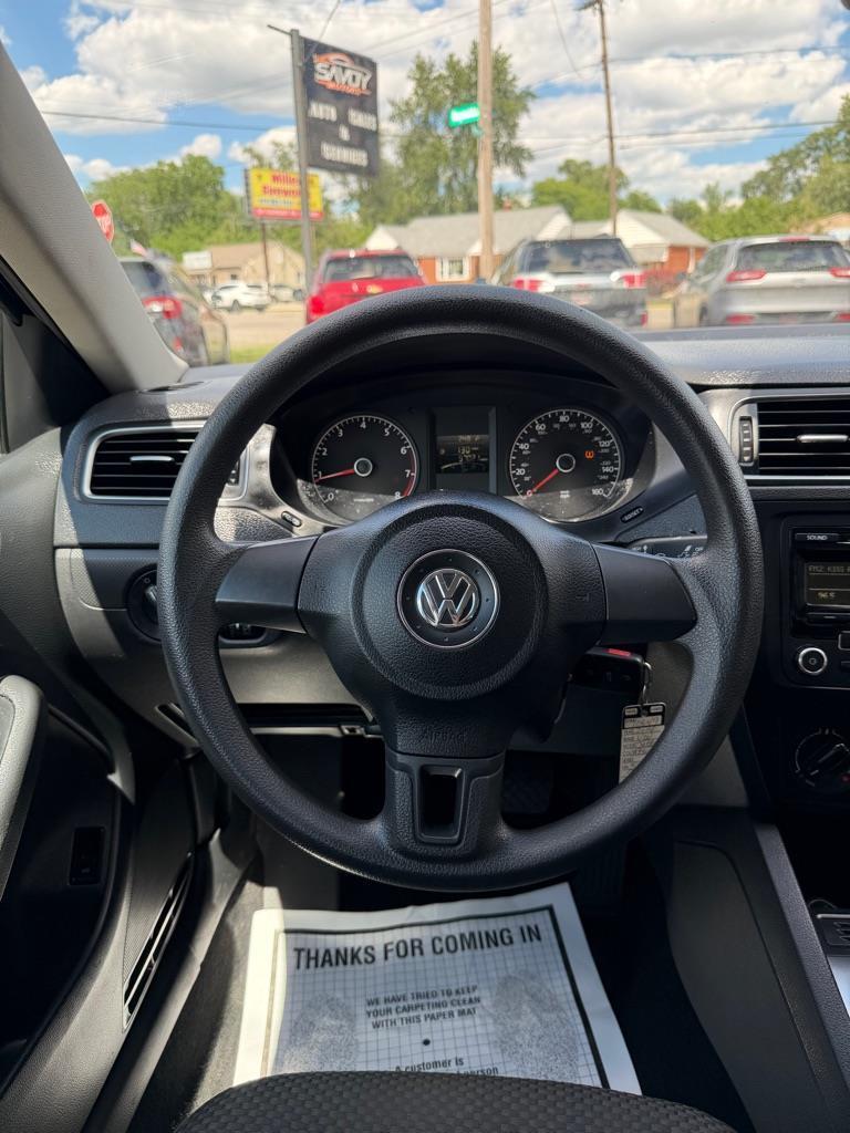 Volkswagen Jetta S 2014